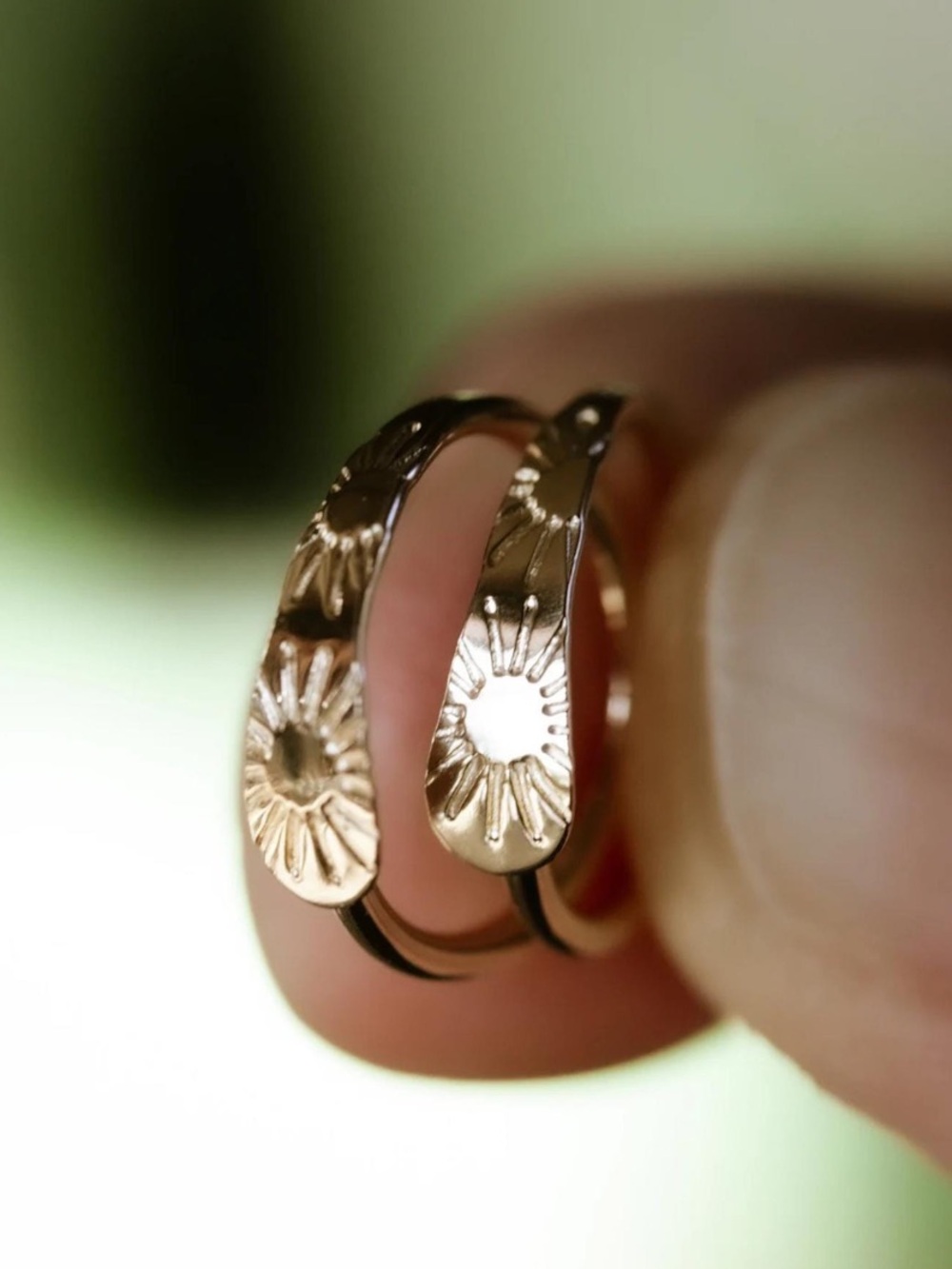 14 k gold earrings
